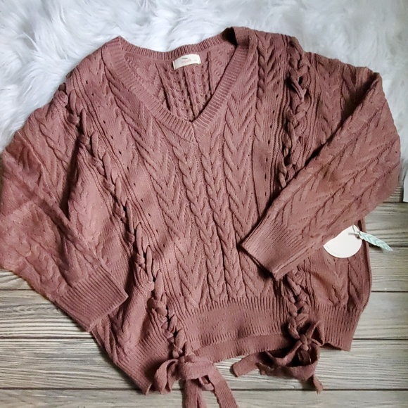 Audrey Cinnamon Sweater - Picture 2 of 6